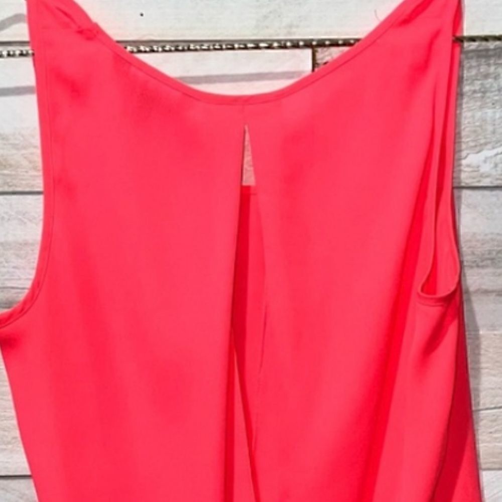 Express Open Back Tank Top Hot Pink - Picture 6 of 9